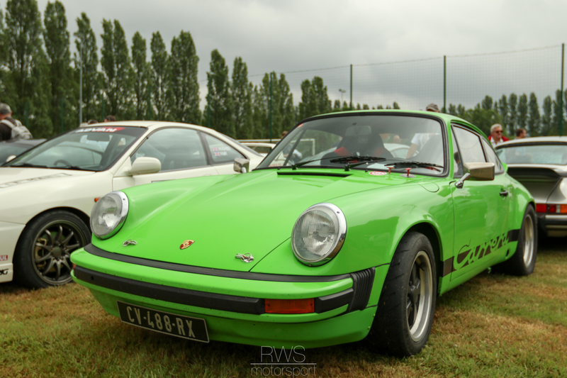 Illustration for article titled Classic British Welcome Photos (Le Mans Carshow)